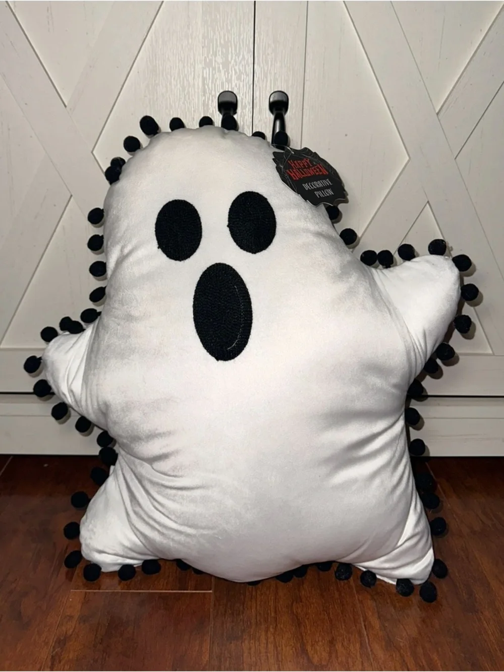 Ghost Decorative Throw Pillow with Pom Poms